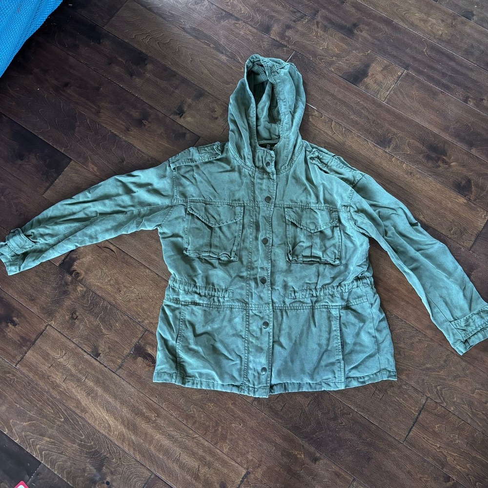 American Eagle Women's Medium Army‎ Green Jacked Hooded Zip Up Utility